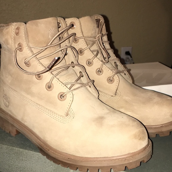 Dust colored Timberlands - Picture 3 of 6
